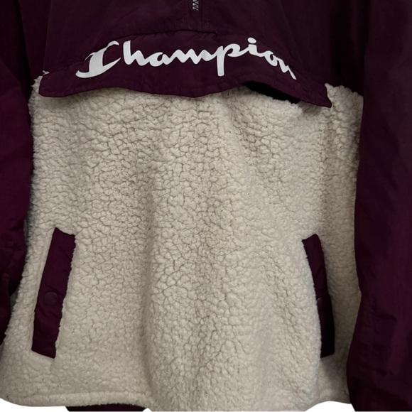 Champion Maroon and Cream Windbreaker - Picture 2 of 9
